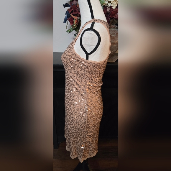 EUC- GOLD SEQUINED RACERBACK DRESS- STUDIO M - Picture 6 of 16